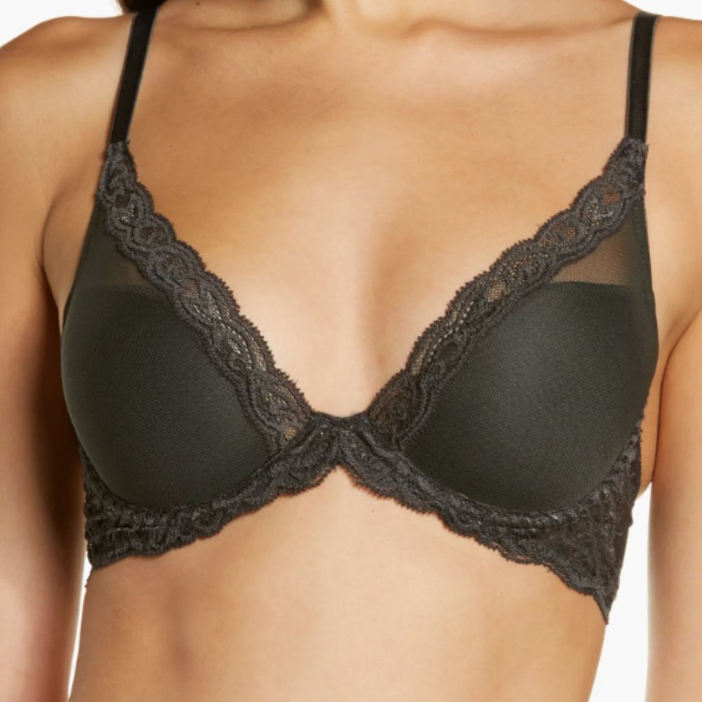 NWOT Natori Feathers Underwire Contour Bra 32C